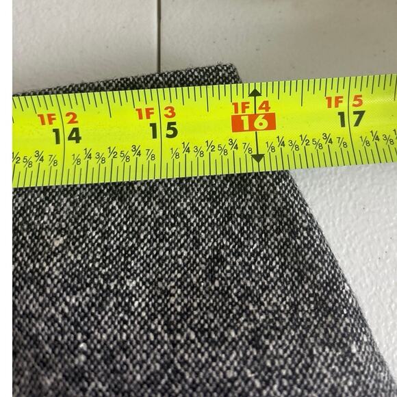 Garnet Hill Gray Wool and Silk Blend Skirt with Side Buckle Detail Size 12P - Picture 5 of 9